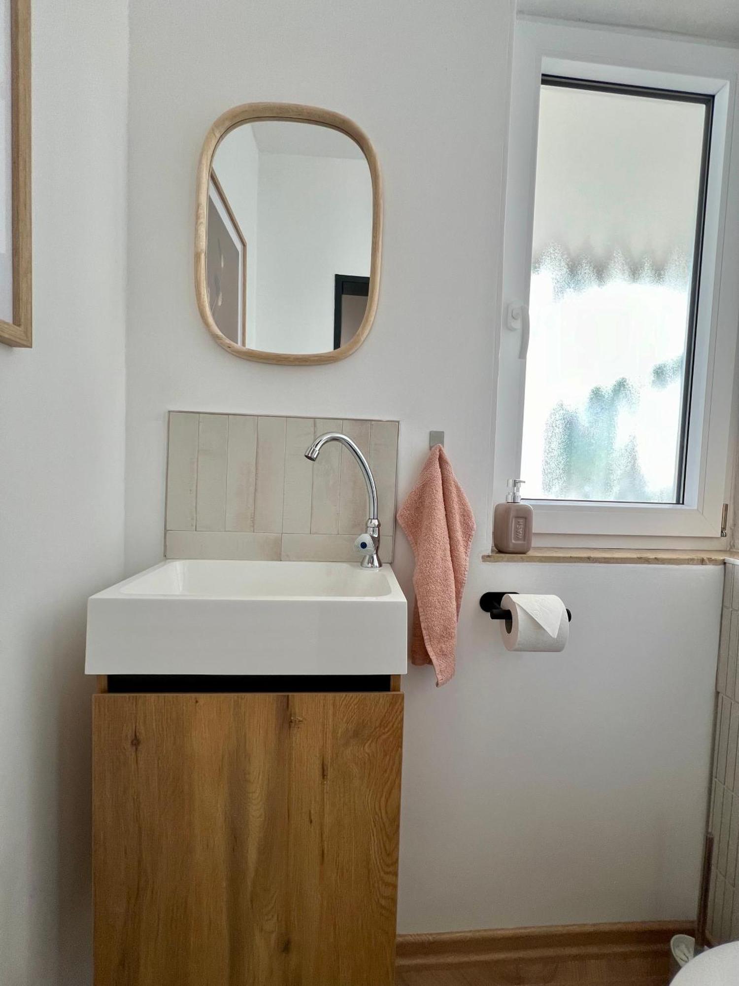 Up Wuljke19 Neu Renovierte Unterkunft Inkl.Pkw Stellplatz Emden Bagian luar foto